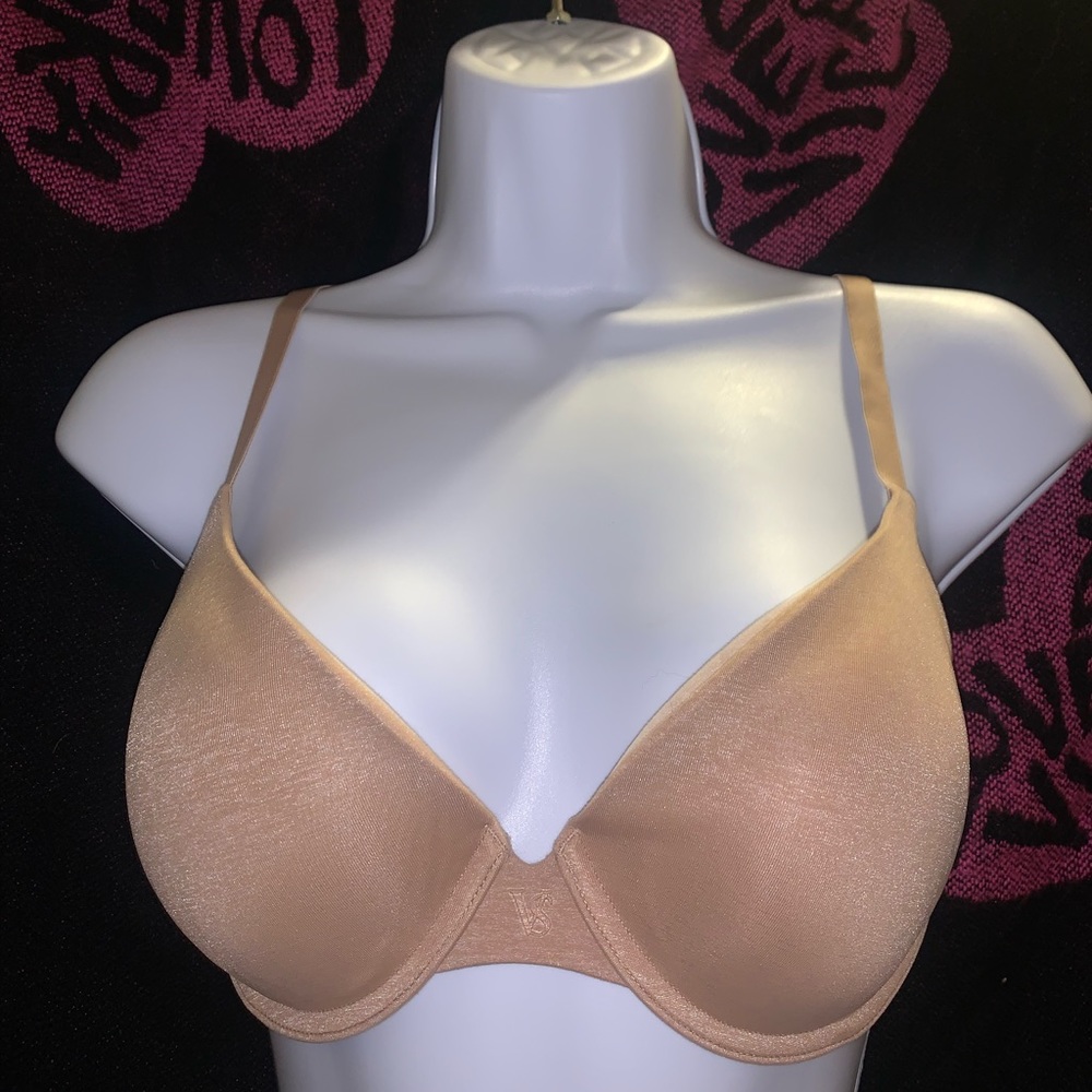 Victoria’s Secret bra